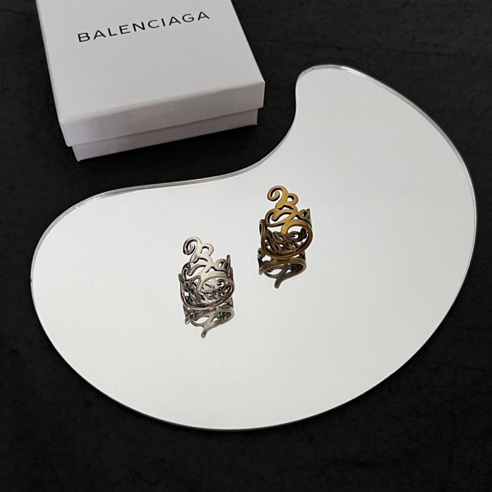 Balenciaga Ring  03lyr6